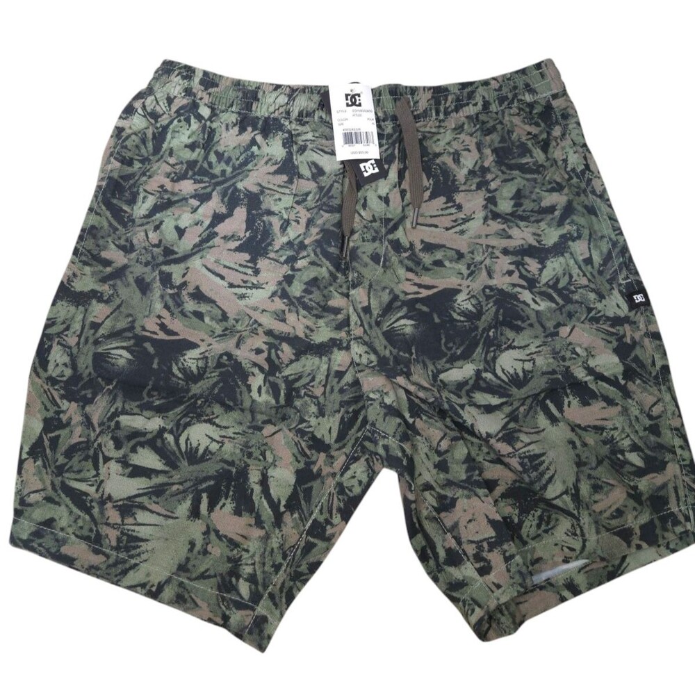 DC men's XL attlee green camouflage hibiscuis leaves shorts style EDYWS03059